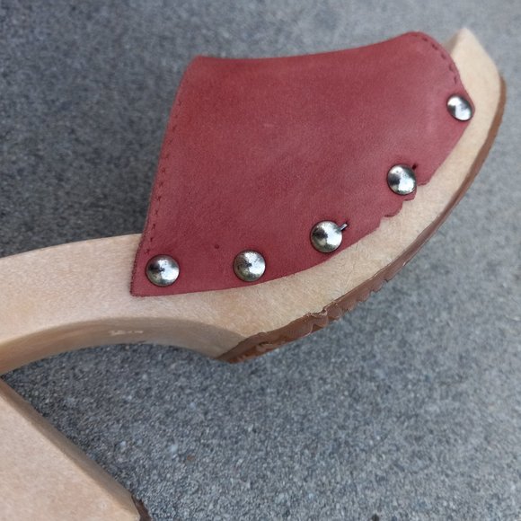 Vintage Studded Heeled Mules - Picture 13 of 16